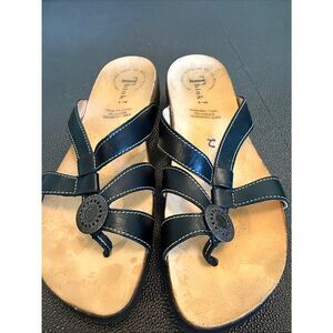 Think! Julia  Black with White stitching Strappy Toe-Ring Sandals size 40/ 9-9.5